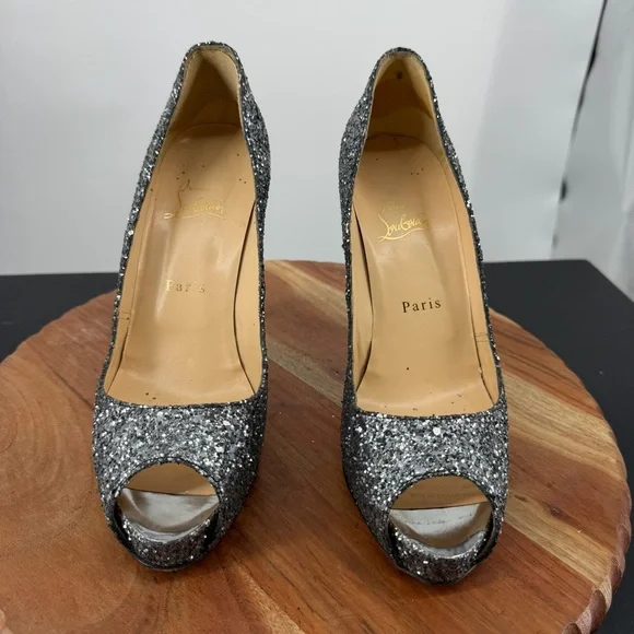 Christian Louboutin Very Prive peep-toe pumps silver glitter finish 38.5 8.5